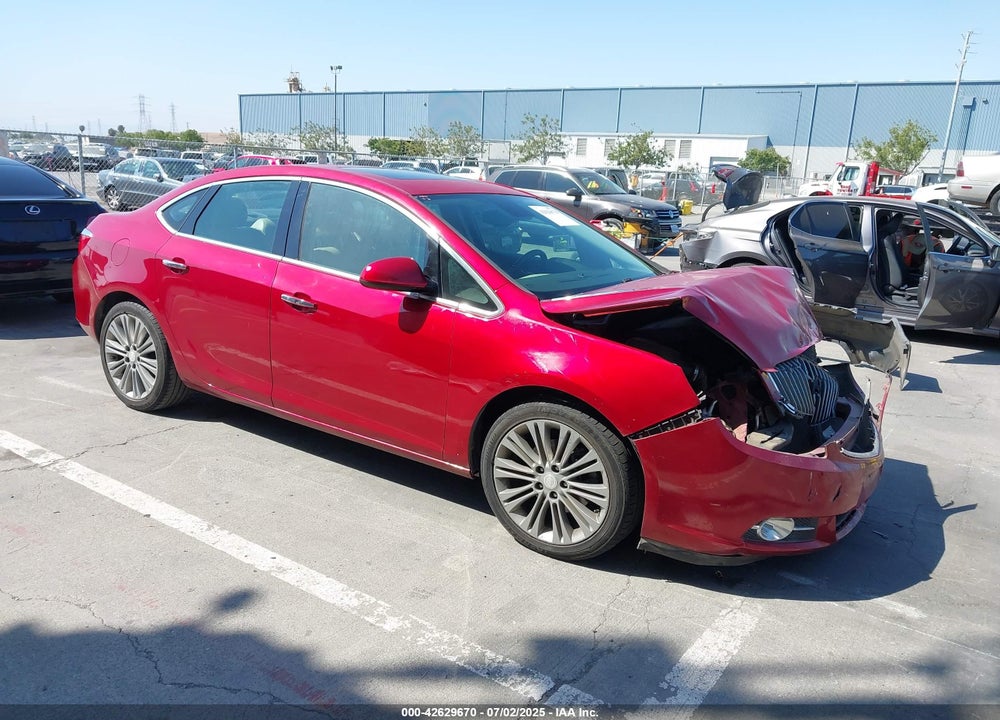2013 BUICK VERANO LEATHER GROUP VIN: 1G4PS5SK0D4128446