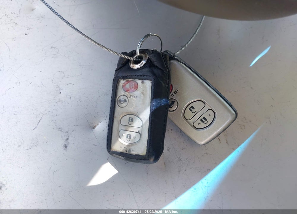 2007 TOYOTA CAMRY HYBRID VIN: JTNBB46K673005839