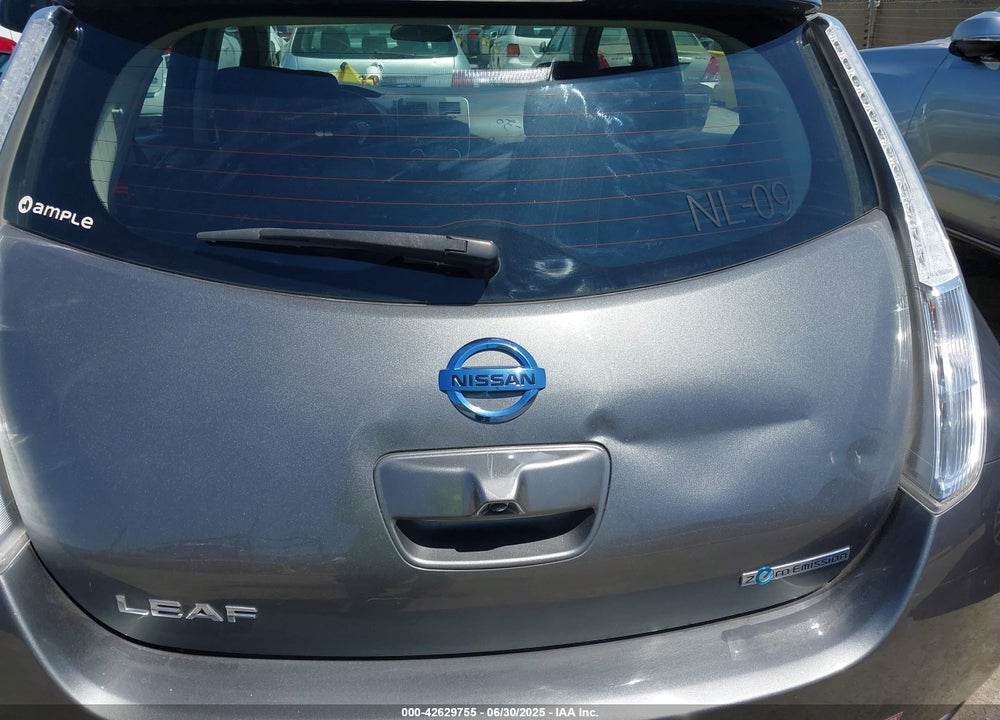2017 NISSAN LEAF VIN: 1N4BZ0CP3HC306441