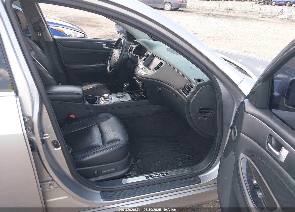 2012 HYUNDAI GENESIS VIN: KMHGC4DH6CU194748