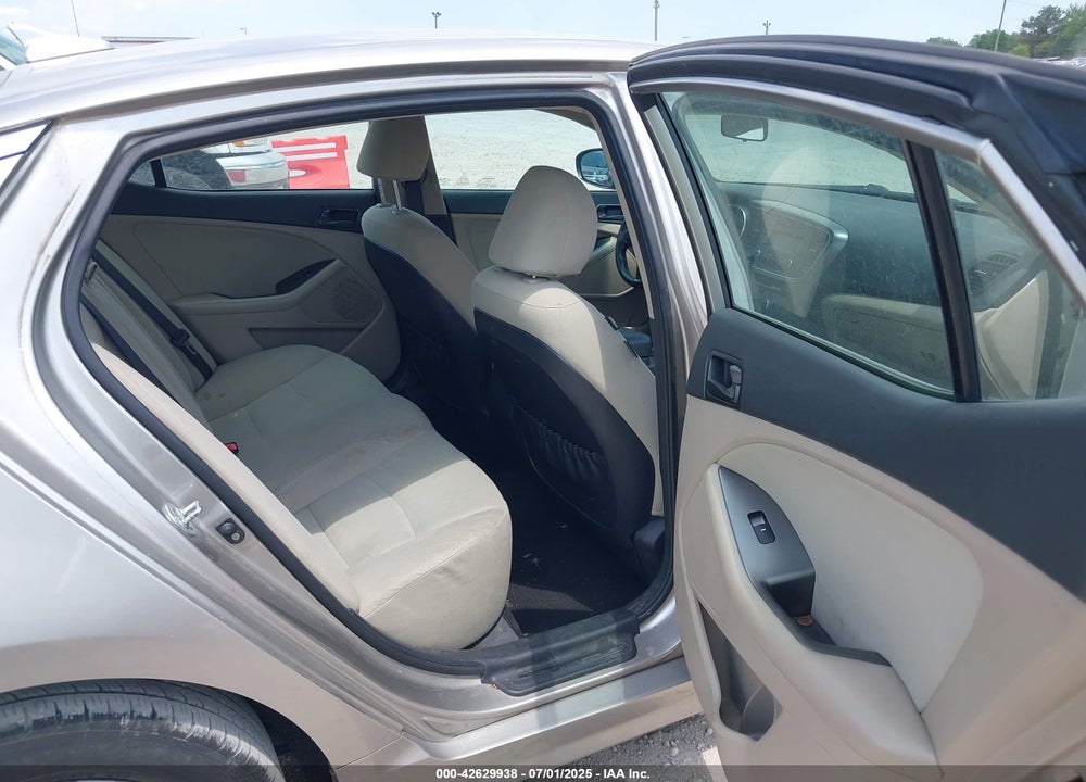 2015 KIA OPTIMA VIN: KNAGM4A78F5533101