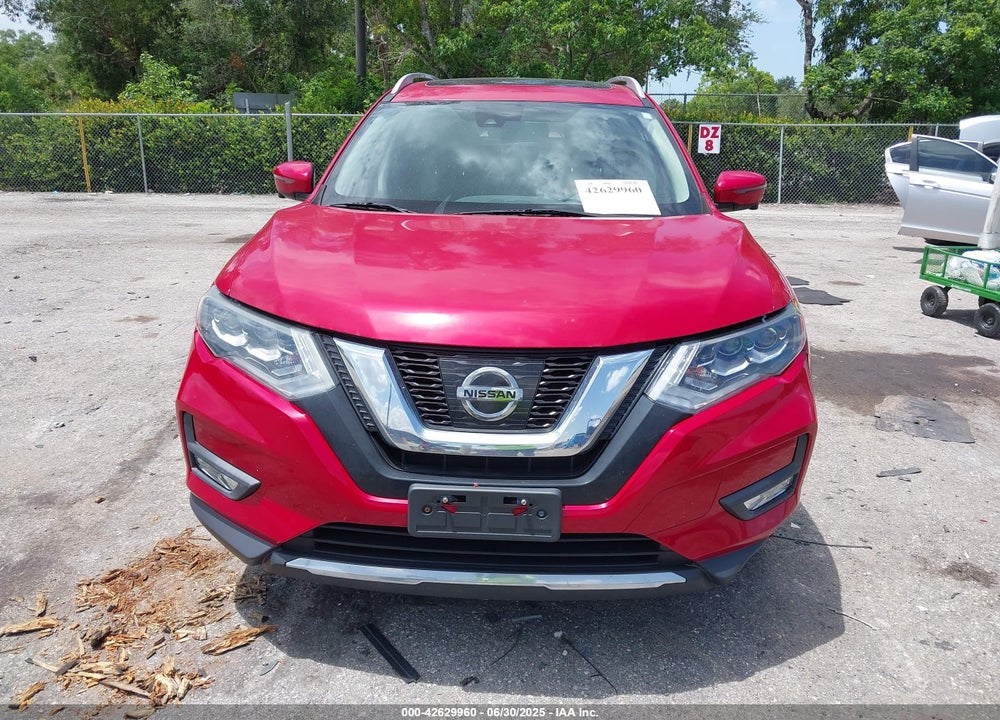2017 NISSAN ROGUE VIN: JN8AT2MV5HW284820