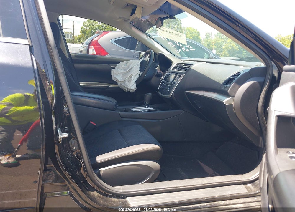 2017 NISSAN ALTIMA VIN: 1N4AL3AP6HN308139