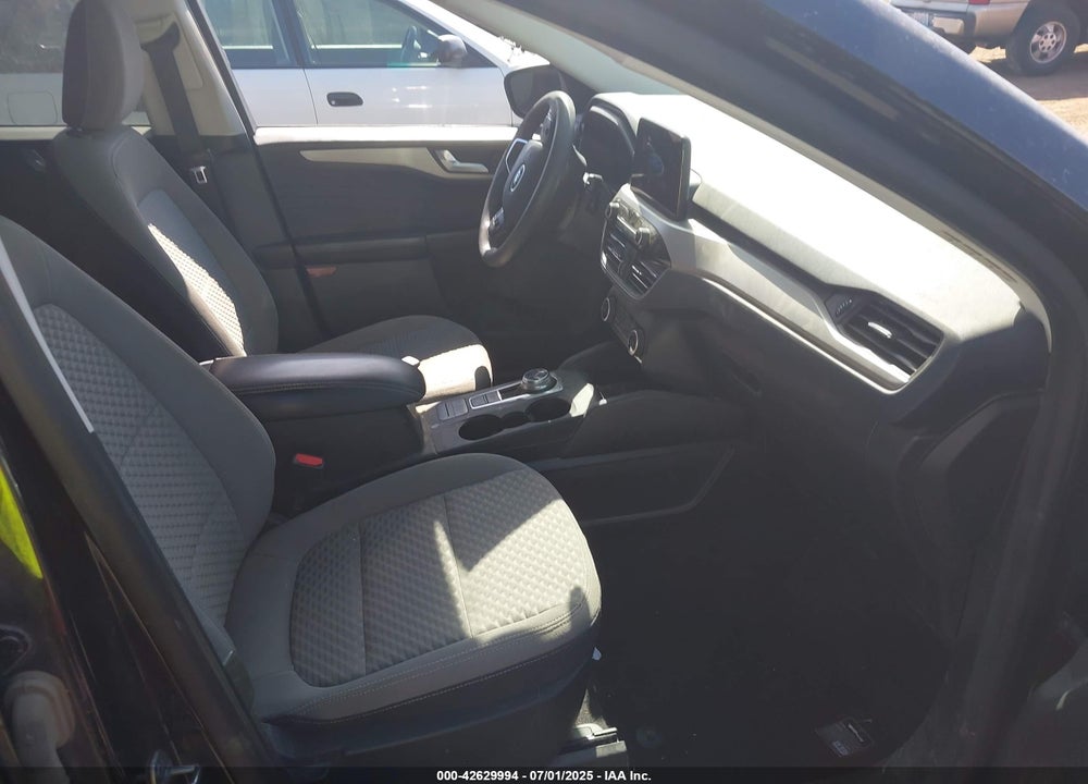 2021 FORD ESCAPE VIN: 1FMCU9G67MUA51313
