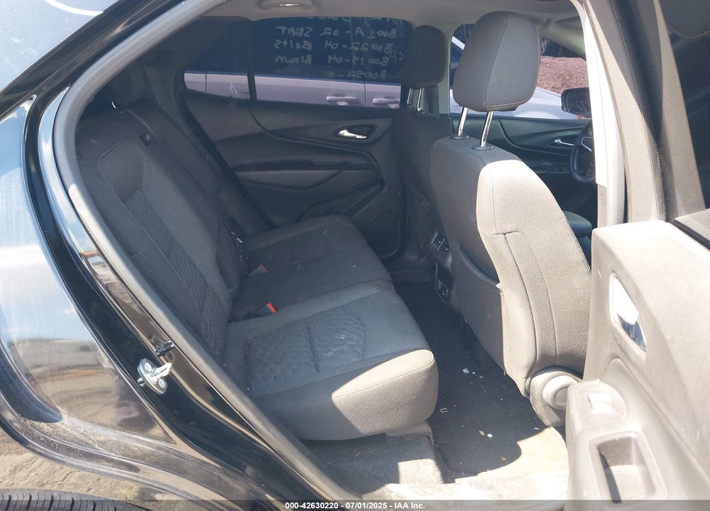 2018 CHEVROLET EQUINOX VIN: 2GNAXJEV2J6246607