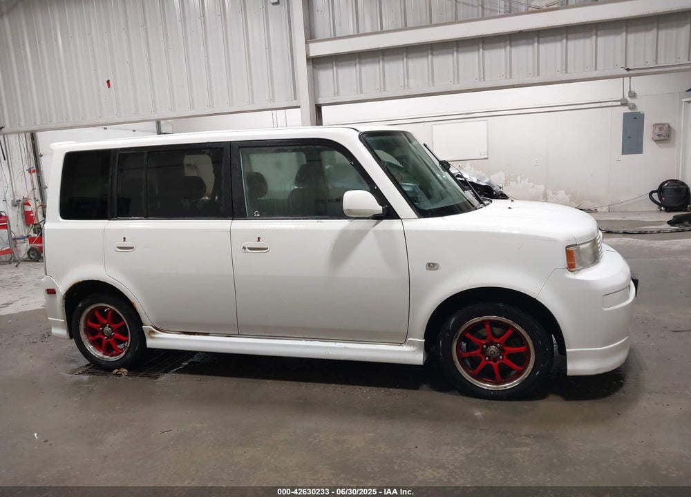 2005 SCION XB BASE A4 VIN: JTLKT324754028867
