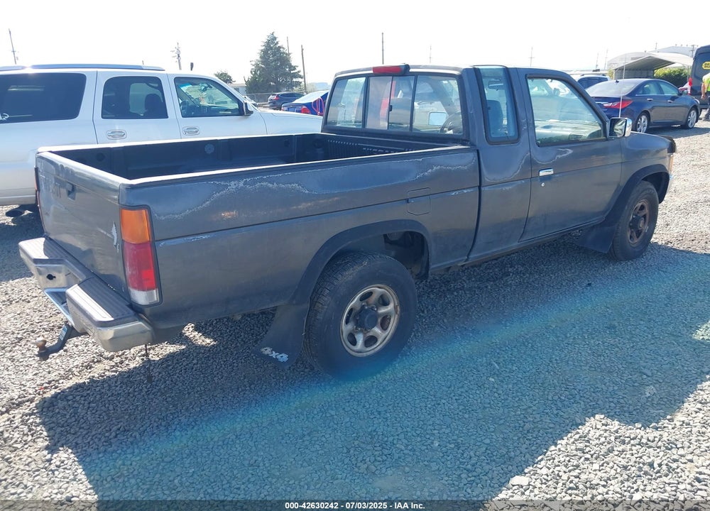 1994 NISSAN TRUCK KING CAB SE/KING CAB XE VIN: 1N6HD16Y6RC351496