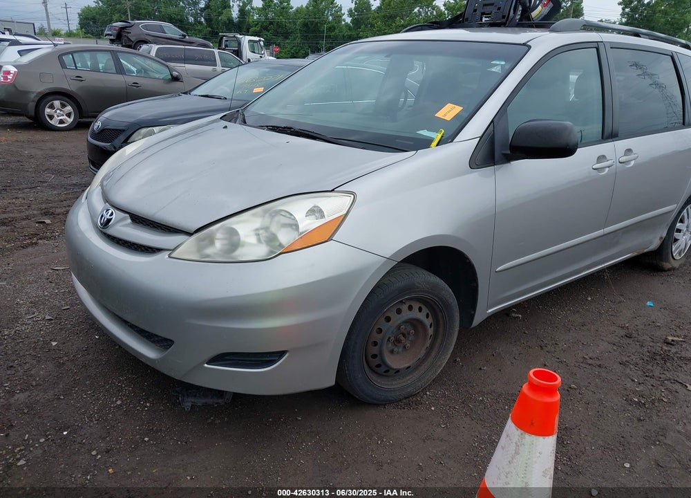 2008 TOYOTA SIENNA LE VIN: 5TDZK23C98S103753