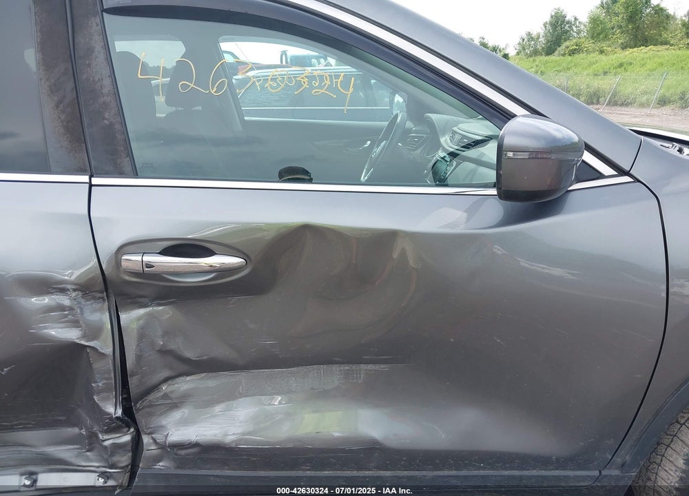 2018 NISSAN ROGUE VIN: 5N1AT2MVXJC702867