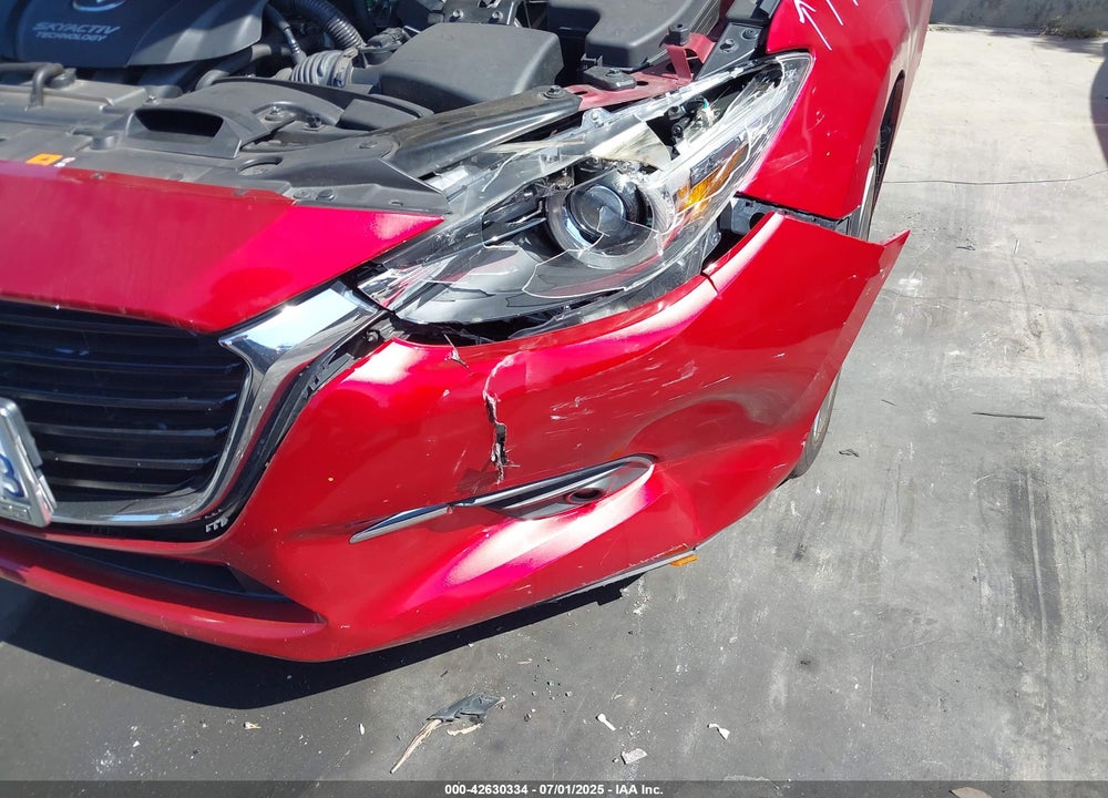 2018 MAZDA MAZDA3 VIN: 3MZBN1W32JM240325