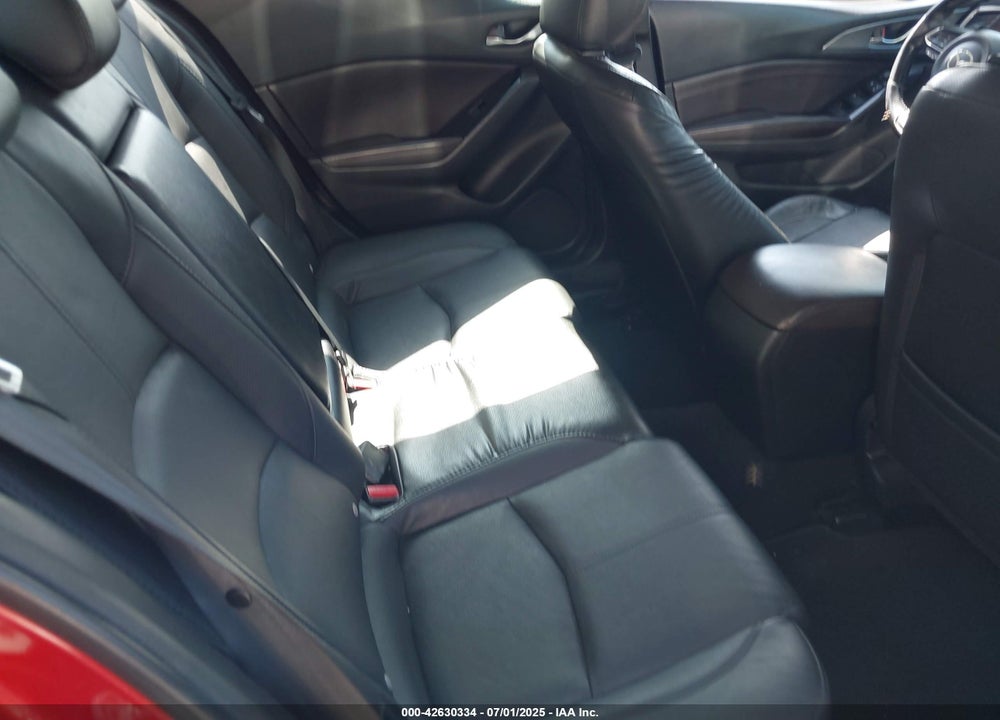 2018 MAZDA MAZDA3 VIN: 3MZBN1W32JM240325