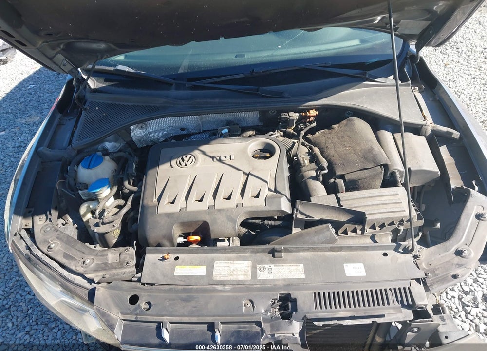 2012 VOLKSWAGEN PASSAT VIN: 1VWBN7A3XCC016248