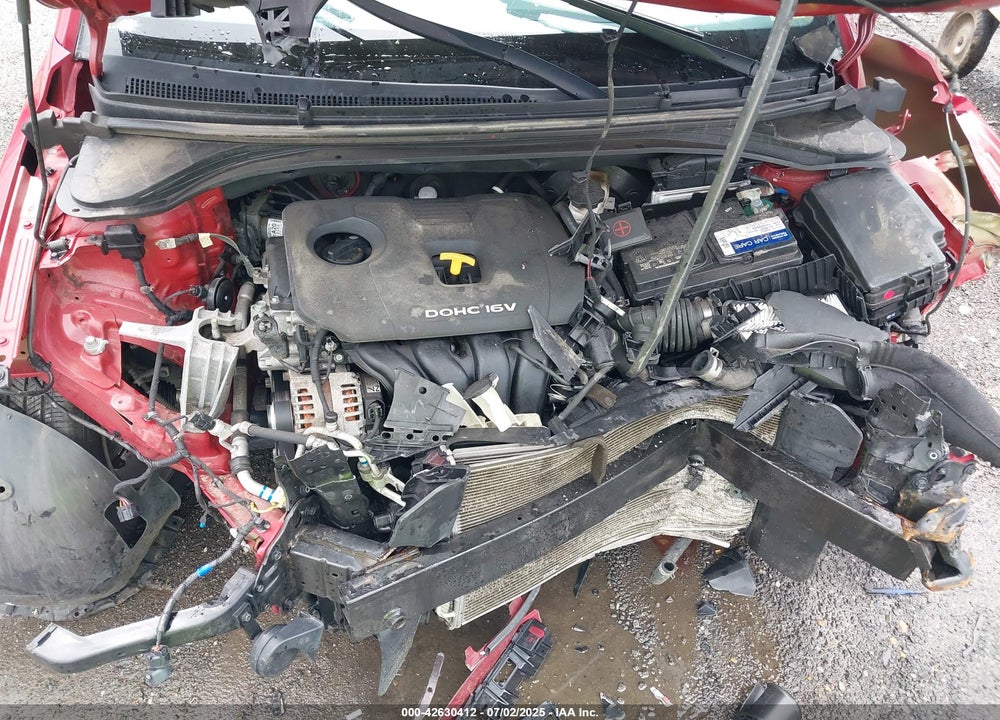2017 HYUNDAI ELANTRA VIN: KMHD84LFXHU417580