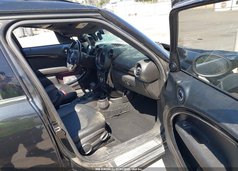 2016 MINI COUNTRYMAN VIN: WMWZB3C55GWR46934