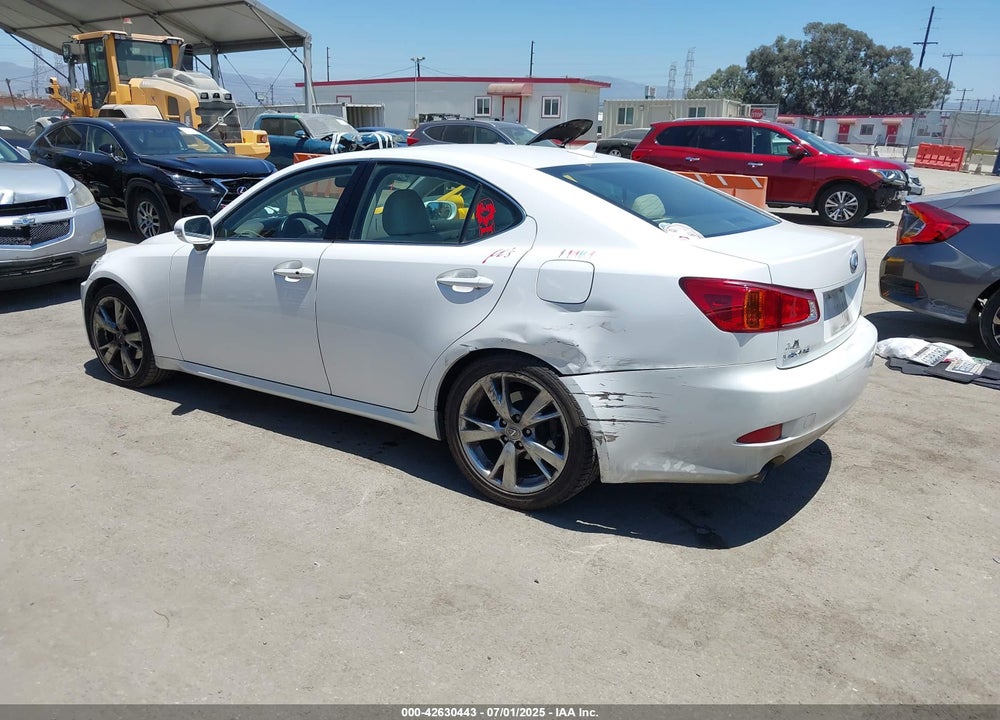2009 LEXUS IS250 VIN: JTHBK262995086916