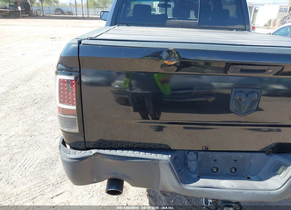 2010 DODGE RAM 1500 VIN: 1D7RB1CT3AS117144