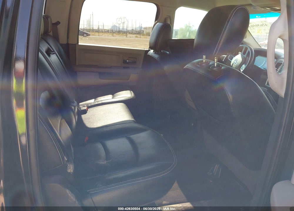 2010 DODGE RAM 1500 VIN: 1D7RB1CT3AS117144