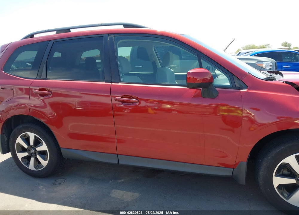 2018 SUBARU FORESTER VIN: JF2SJAEC9JH404742
