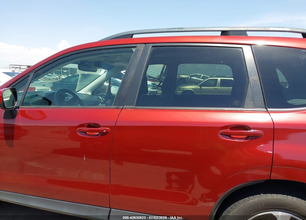 2018 SUBARU FORESTER VIN: JF2SJAEC9JH404742
