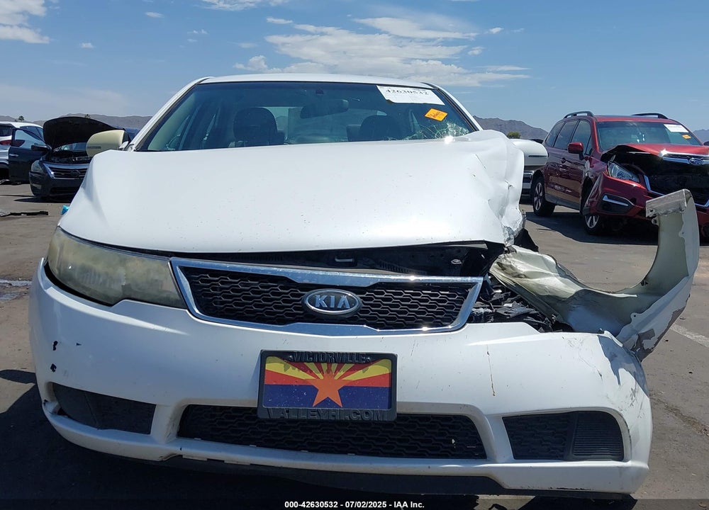 2013 KIA FORTE VIN: KNAFU4A26D5679204