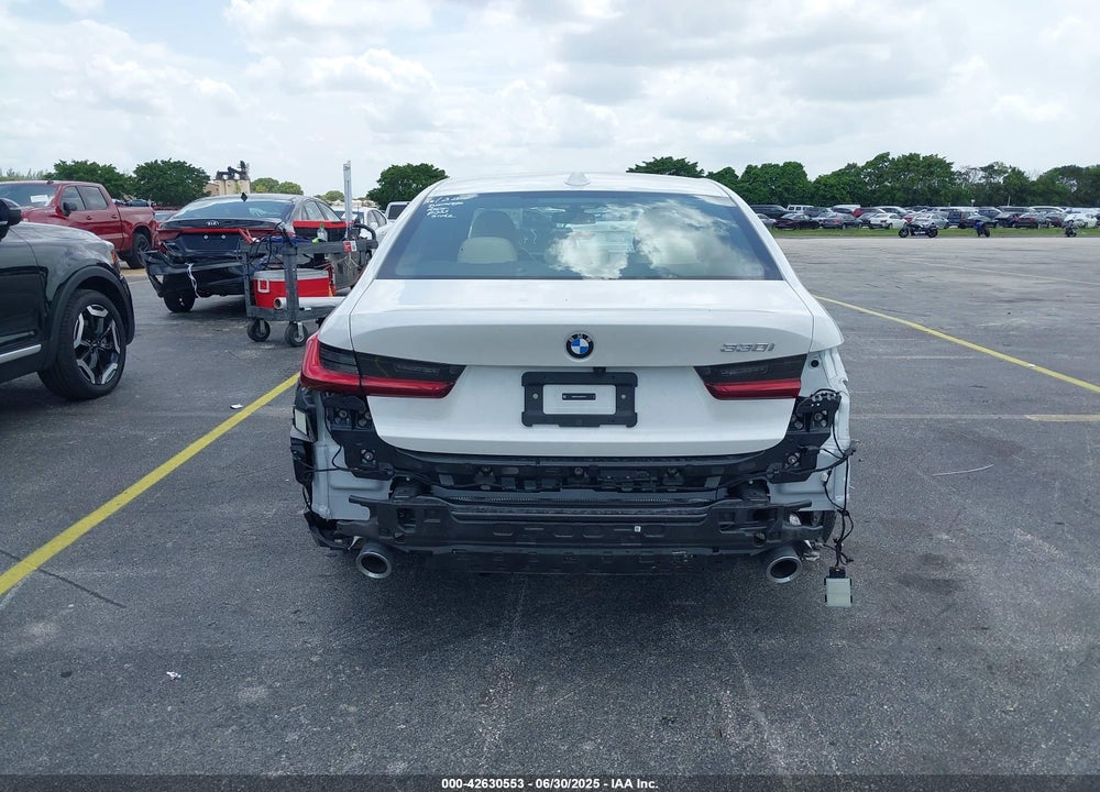 2025 BMW 3 SERIES VIN: 3MW69CW0XS8F32371