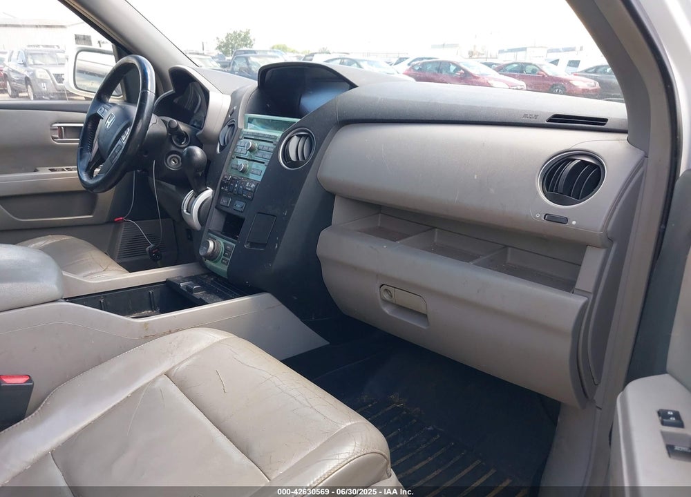 2009 HONDA PILOT VIN: 5FNYF38999B014290