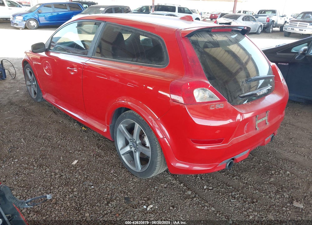 2011 VOLVO C30 VIN: YV1672MKXB2233401