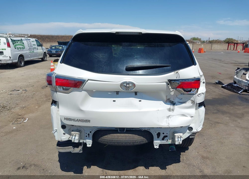 2016 TOYOTA HIGHLANDER VIN: 5TDZKRFH1GS135319