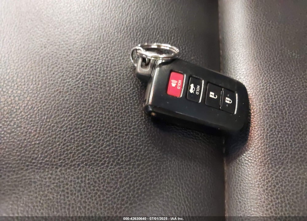 2015 TOYOTA COROLLA VIN: 5YFBURHE9FP359458