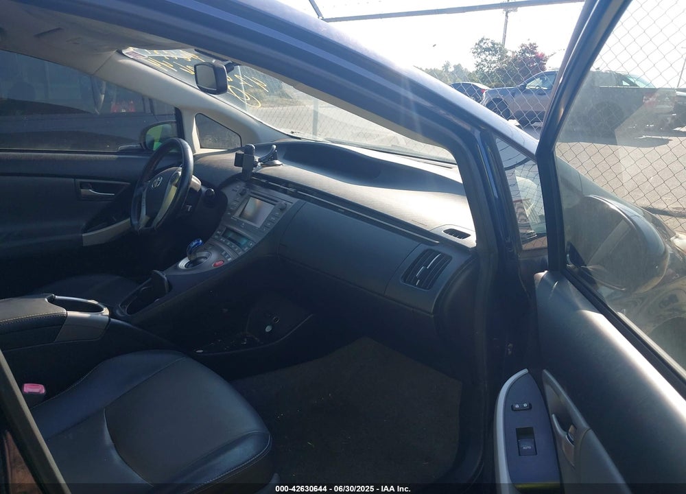 2012 TOYOTA PRIUS FOUR VIN: JTDKN3DU1C0333661