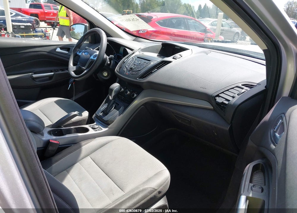 2016 FORD ESCAPE SE VIN: 1FMCU9G97GUB02064