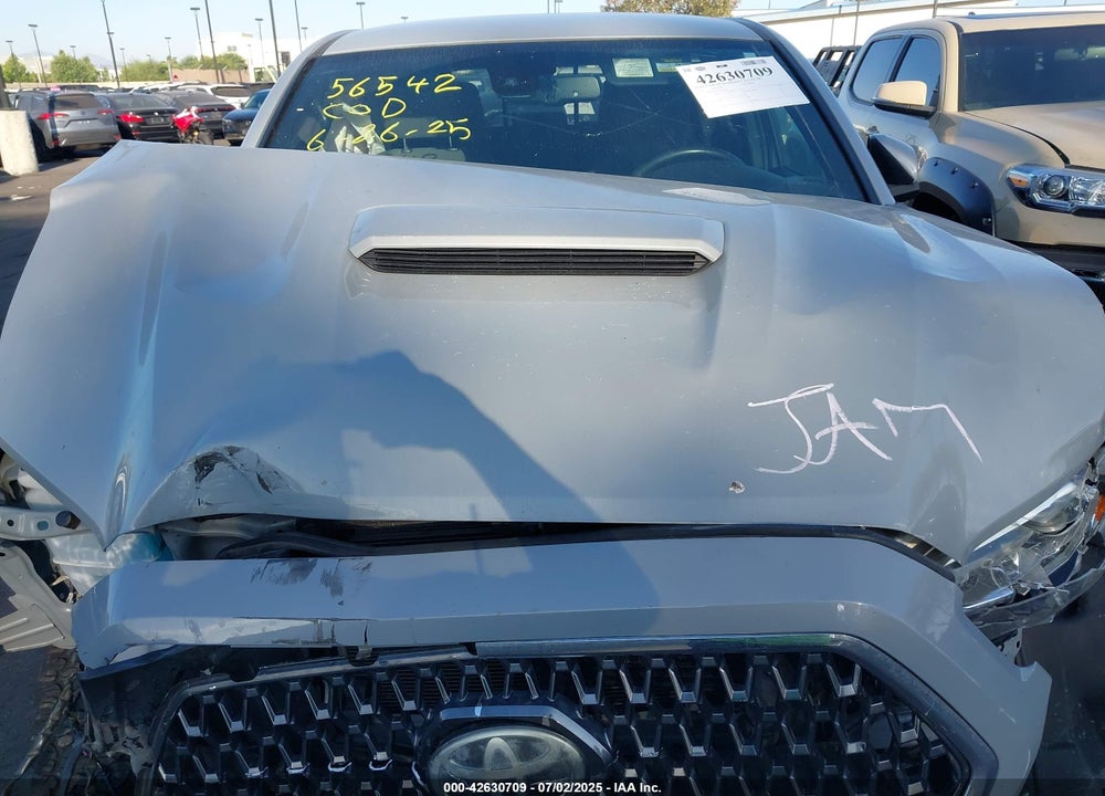 2019 TOYOTA TACOMA VIN: 3TMCZ5AN4KM214015