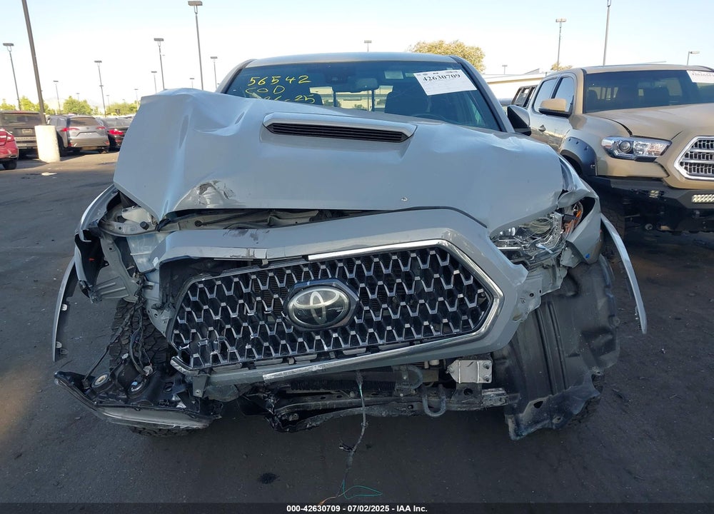 2019 TOYOTA TACOMA VIN: 3TMCZ5AN4KM214015