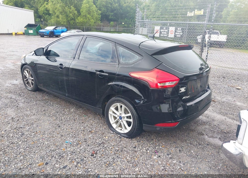2016 FORD FOCUS SE VIN: 1FADP3K29GL376613
