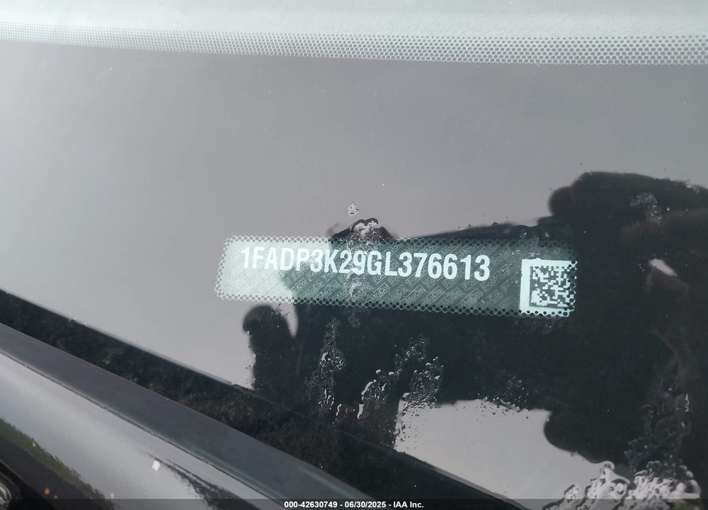 2016 FORD FOCUS SE VIN: 1FADP3K29GL376613