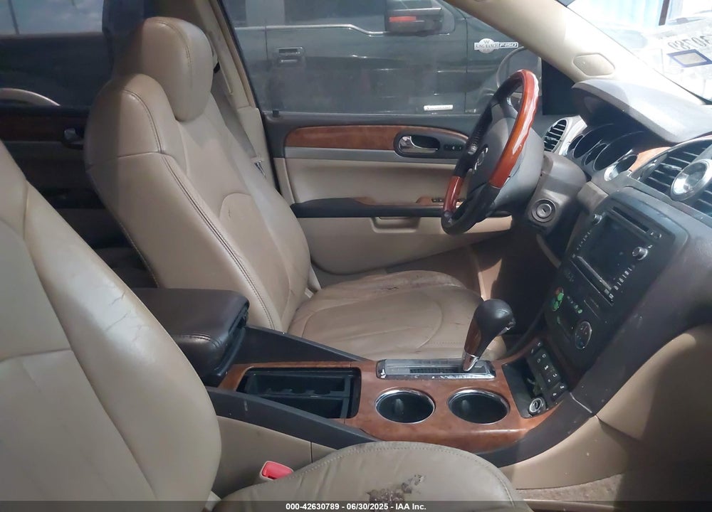 2008 BUICK ENCLAVE VIN: 5GAEV23718J158849