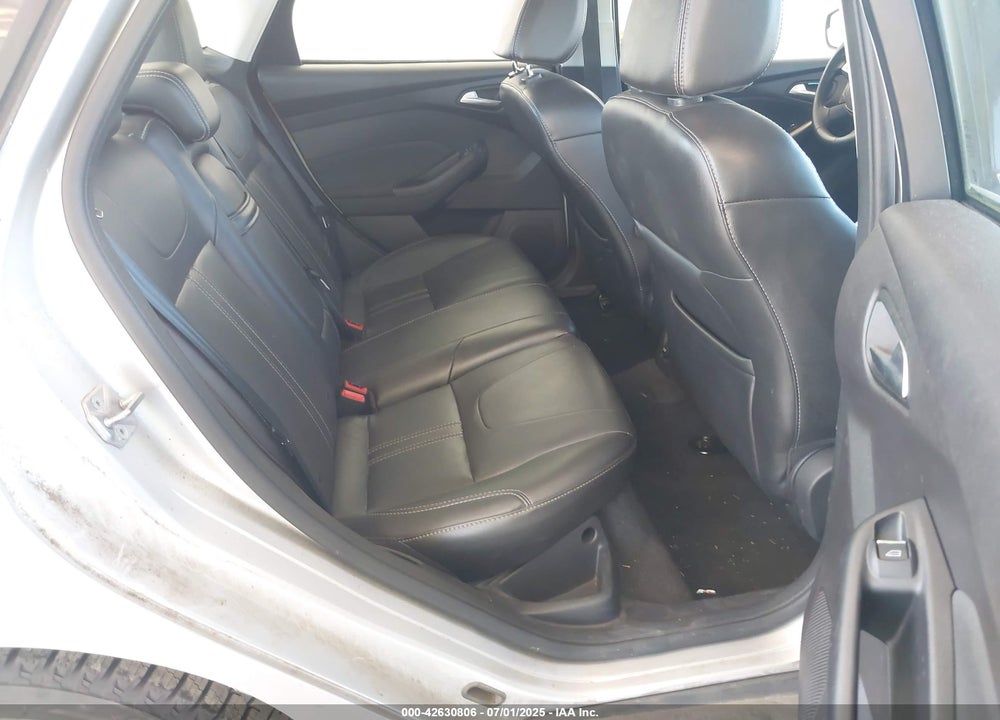 2012 FORD FOCUS VIN: 1FAHP3H22CL469153