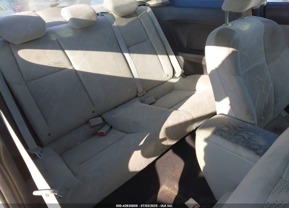 2012 HONDA CIVIC VIN: 2HGFG3B58CH531917