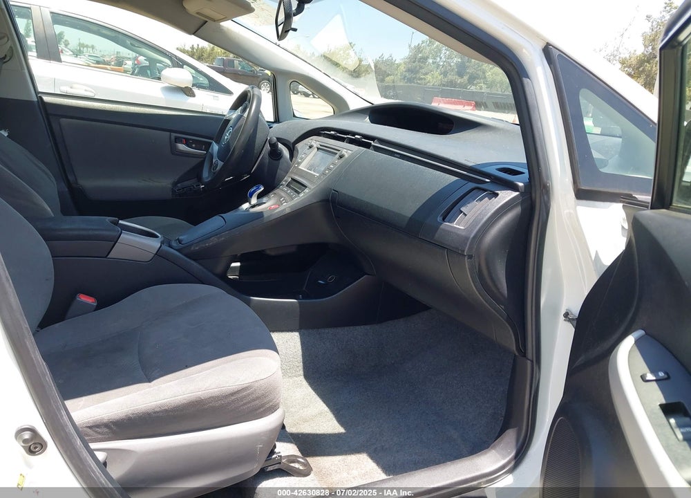 2015 TOYOTA PRIUS VIN: JTDKN3DU9F0475163