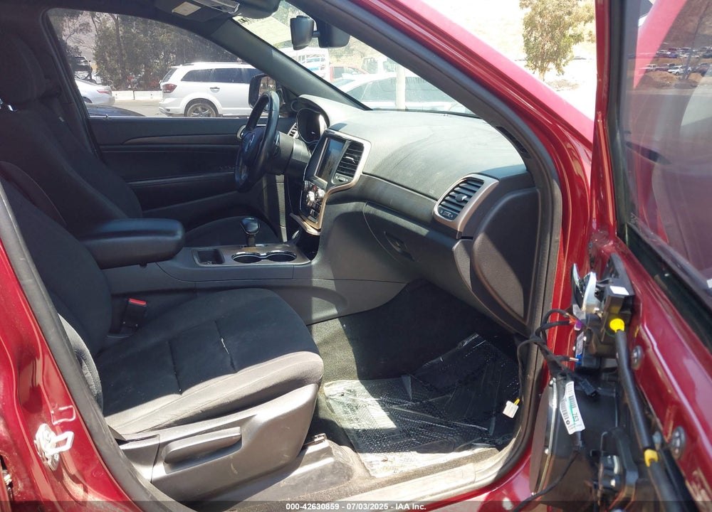 2015 JEEP GRAND CHEROKEE LAREDO VIN: 1C4RJEAG5FC816075