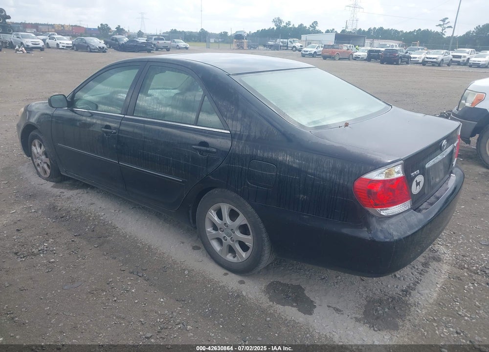 2005 TOYOTA CAMRY XLE V6 VIN: 4T1BF30K55U085939