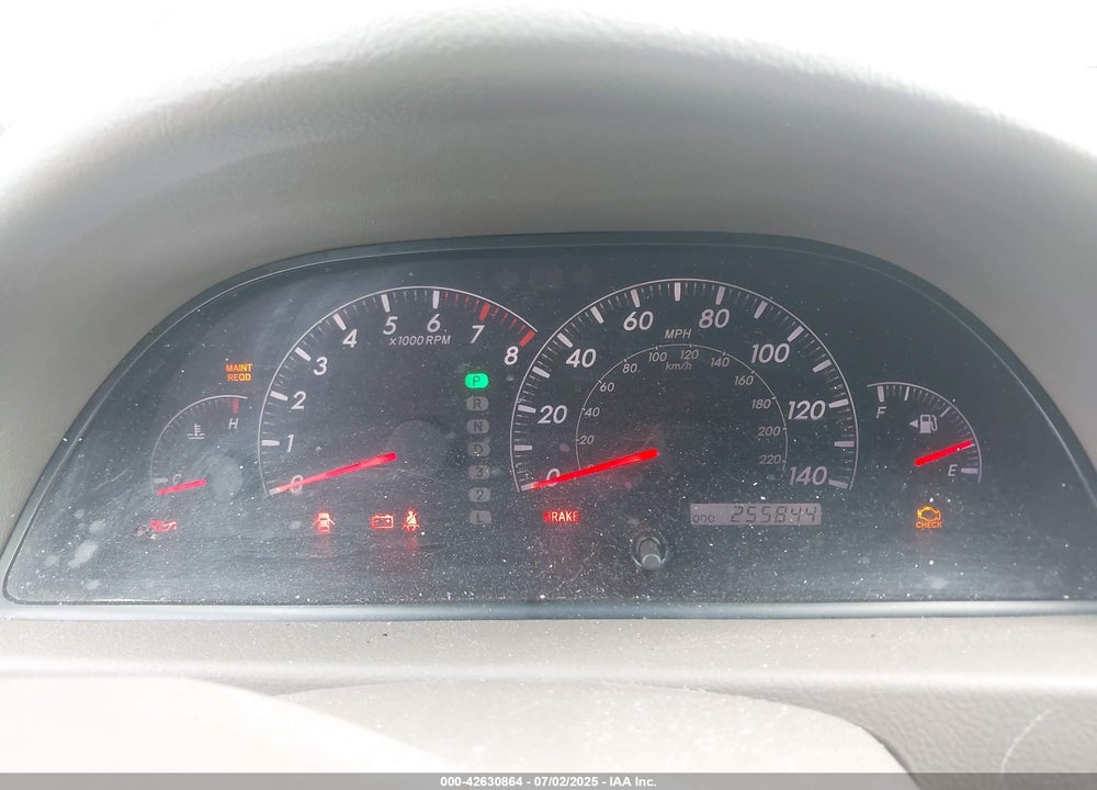 2005 TOYOTA CAMRY XLE V6 VIN: 4T1BF30K55U085939