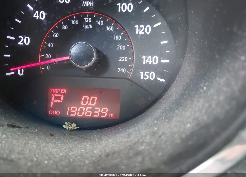 2012 KIA SORENTO VIN: 5XYKUDA27CG306485
