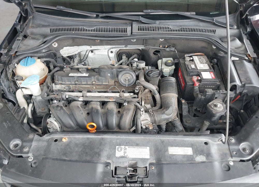 2013 VOLKSWAGEN JETTA VIN: 3VWDP7AJ1DM405572