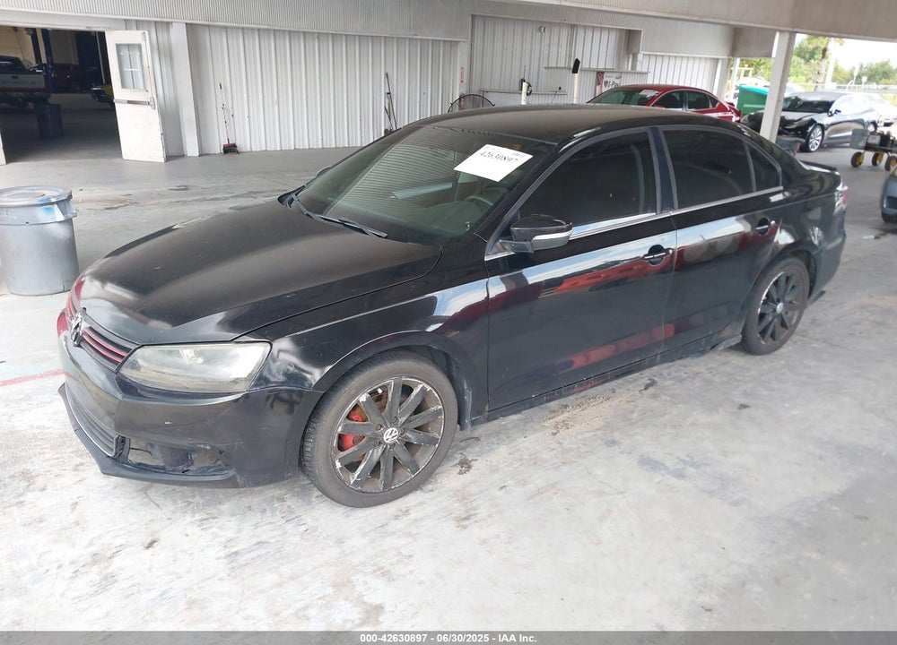 2013 VOLKSWAGEN JETTA VIN: 3VWDP7AJ1DM405572