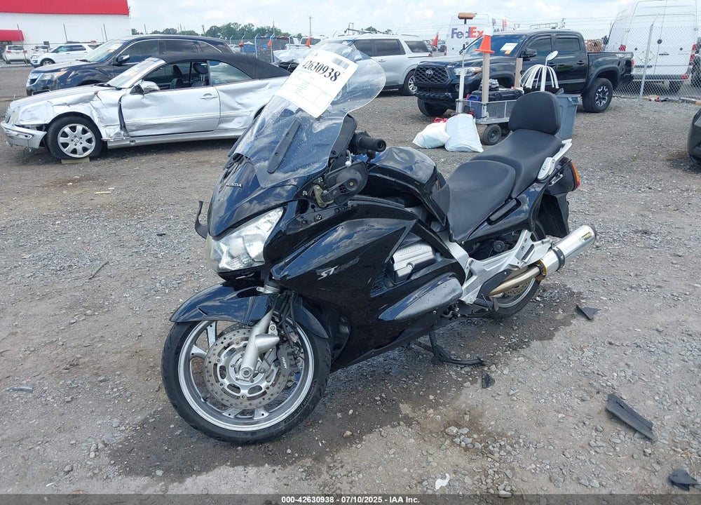 2006 HONDA ST1300 VIN: JH2SC51046M401510