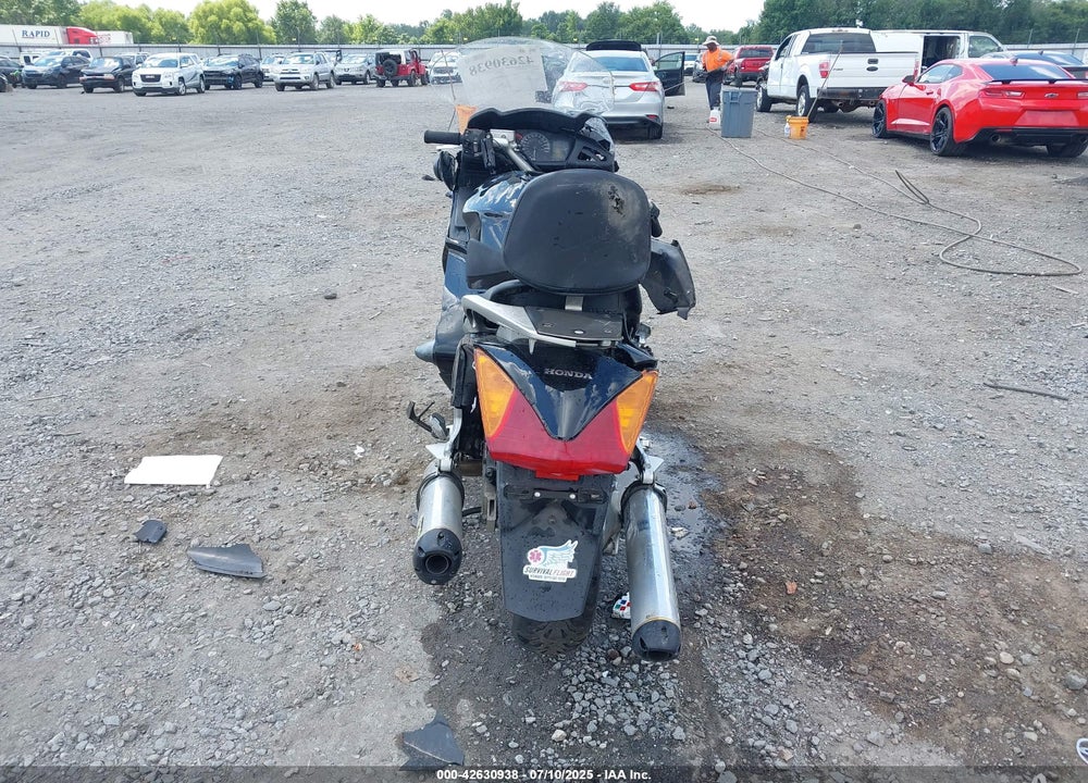 2006 HONDA ST1300 VIN: JH2SC51046M401510