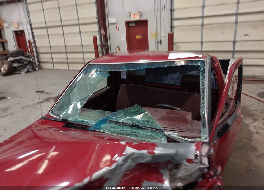 1992 NISSAN TRUCK VIN: 1N6SD11S4NC307631