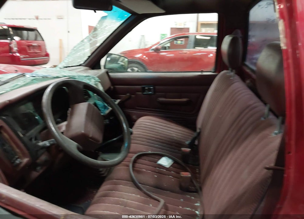 1992 NISSAN TRUCK VIN: 1N6SD11S4NC307631