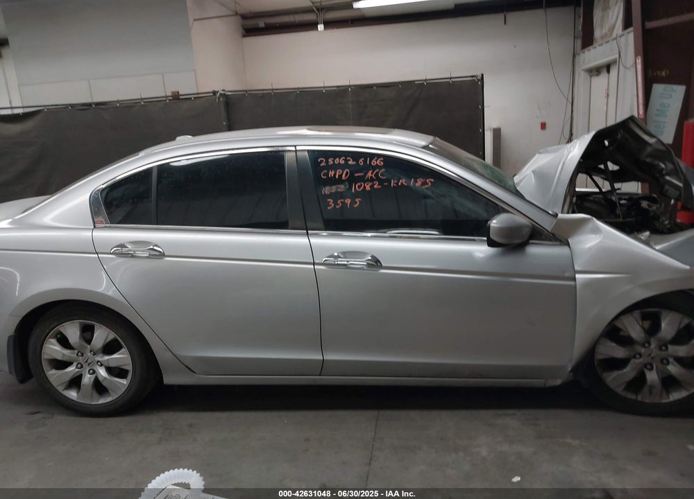 2008 HONDA ACCORD VIN: 1HGCP36848A073595